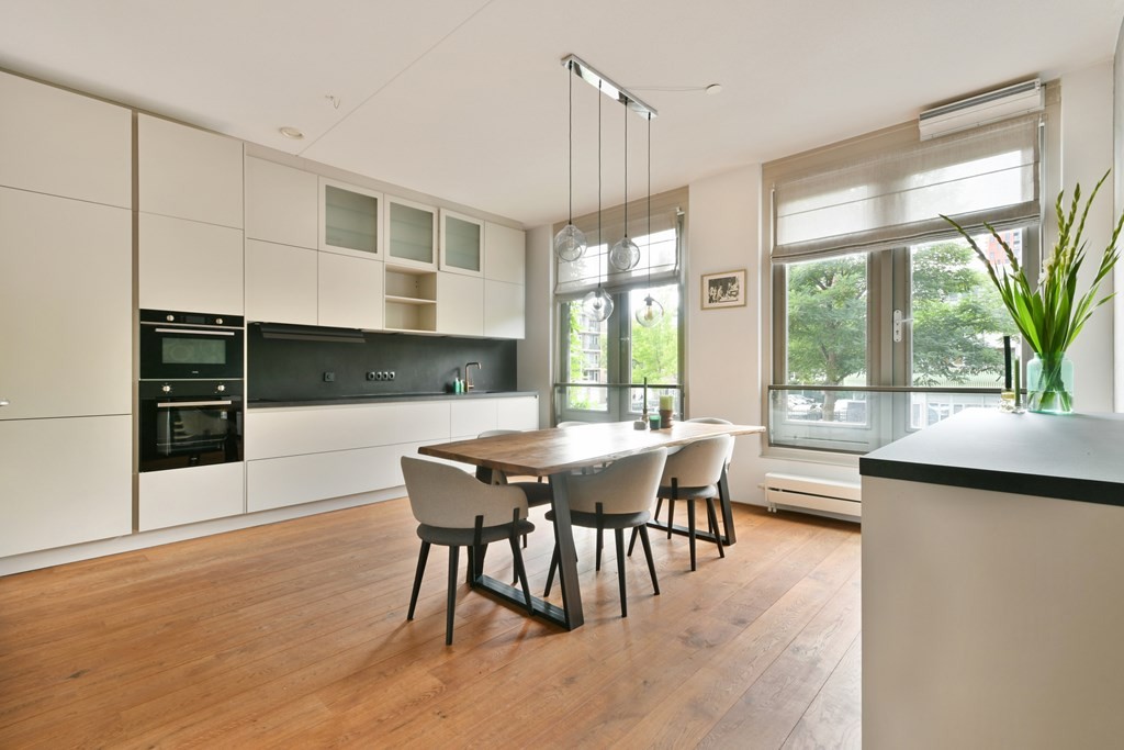Appartement te koop: Maassluisstraat 1, Amsterdam