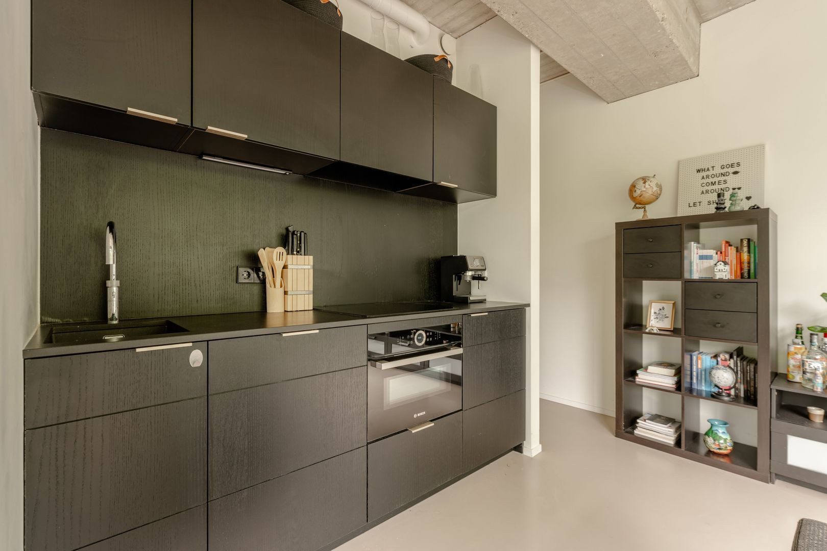 Studio te koop: Maassluisstraat 256L, Amsterdam