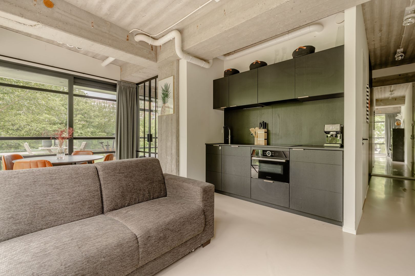 Studio te koop: Maassluisstraat 256L, Amsterdam