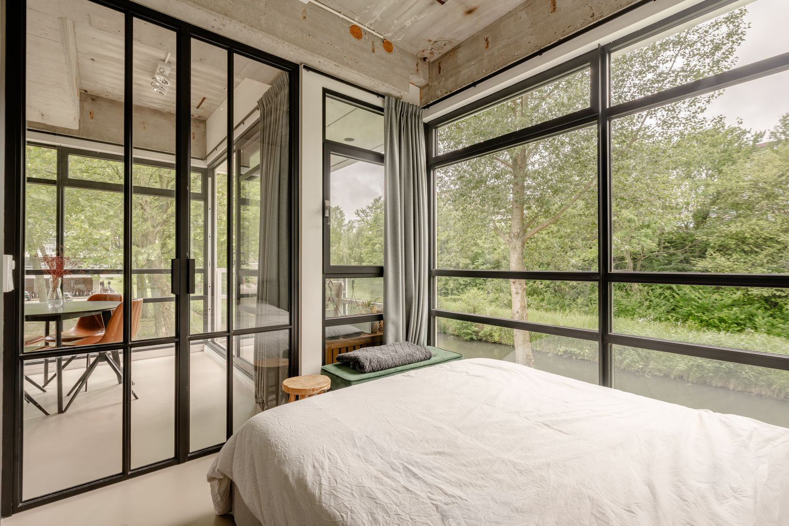 Studio te koop: Maassluisstraat 256L, Amsterdam