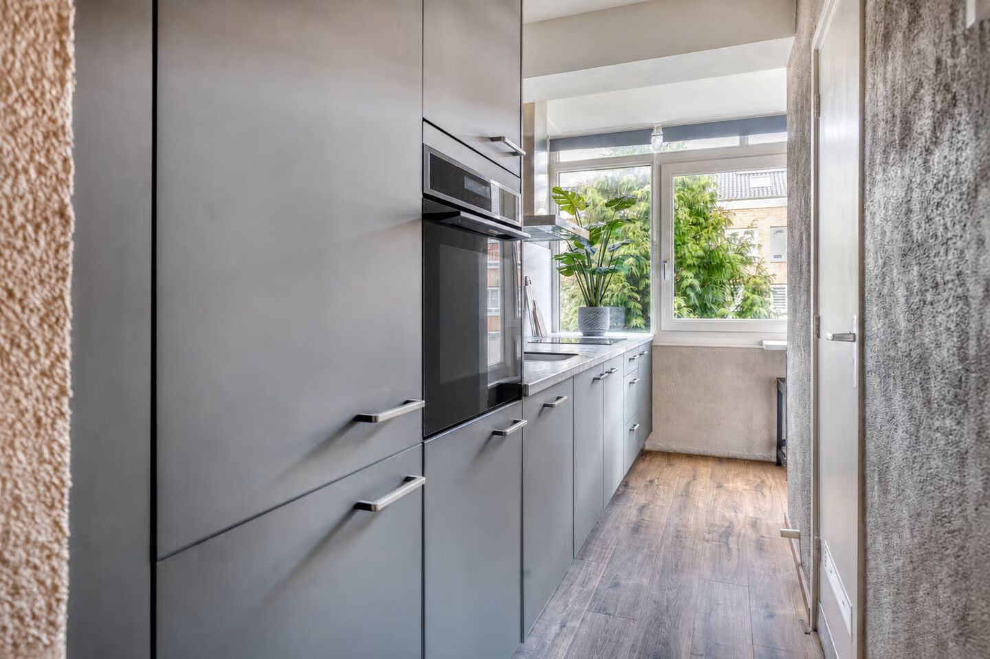 Studio te koop: Hermanus Coenradistraat 10-2, Amsterdam