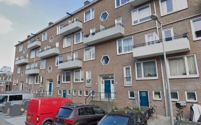 Freek Oxstr. 3-2