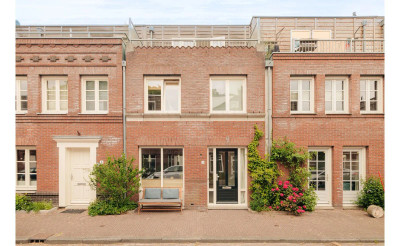 A.J. Krophollerstraat 4