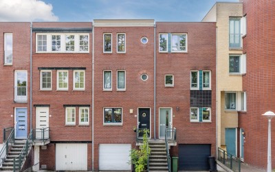 Dom H. van der Laanstraat 8