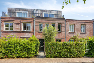 J.J.M. Vegterstraat 6