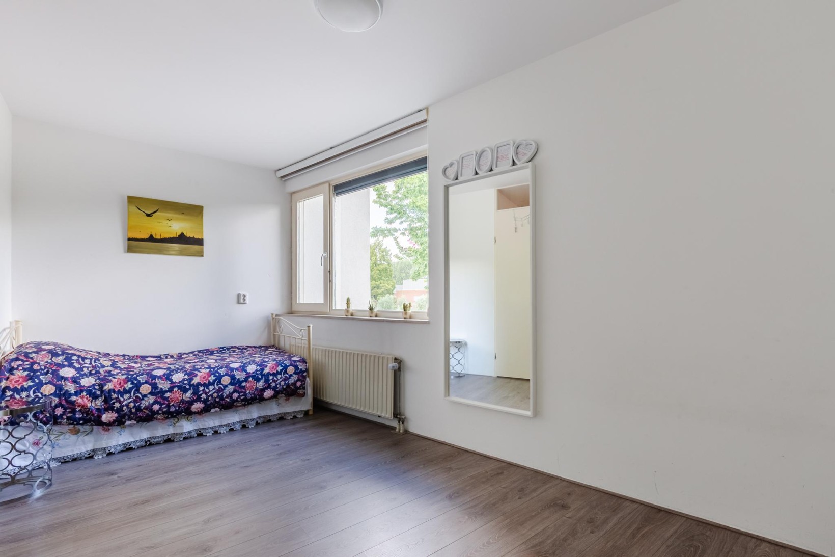 Tussenwoning te koop: Uffizilaan 11, Amsterdam