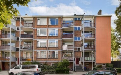 Pieter Cala. 44-3
