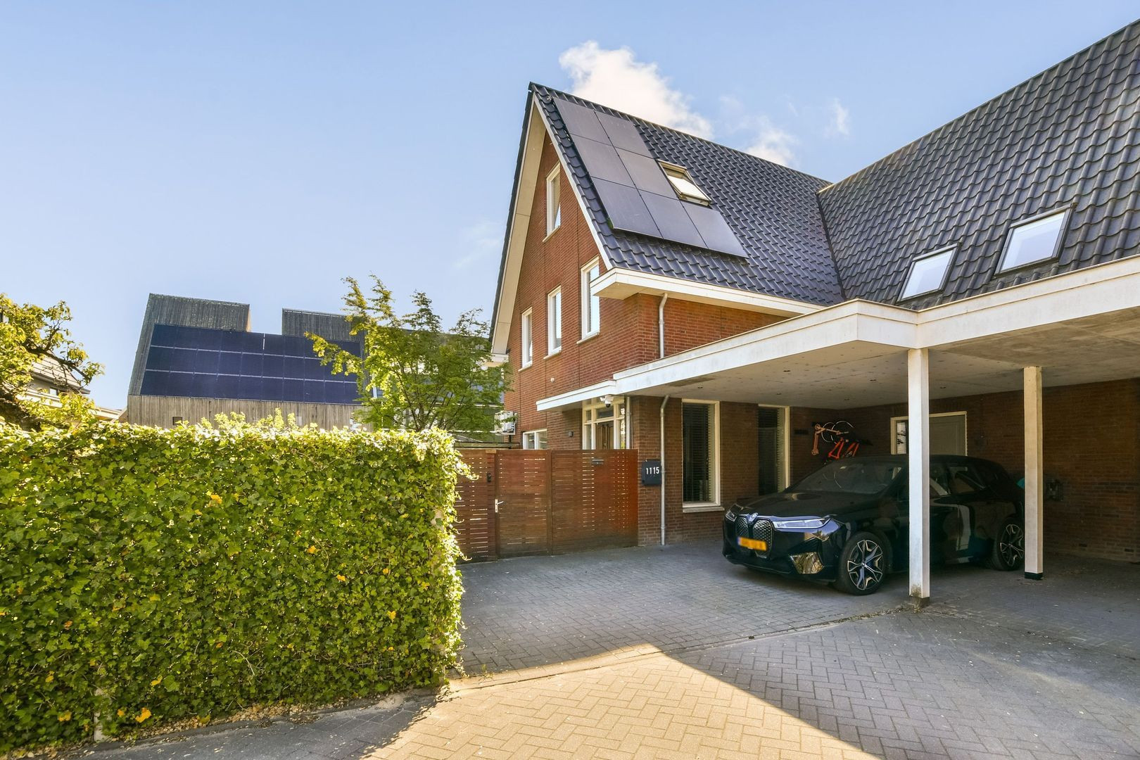Twee-onder-één-kap te koop: Sloterweg 1115, Amsterdam