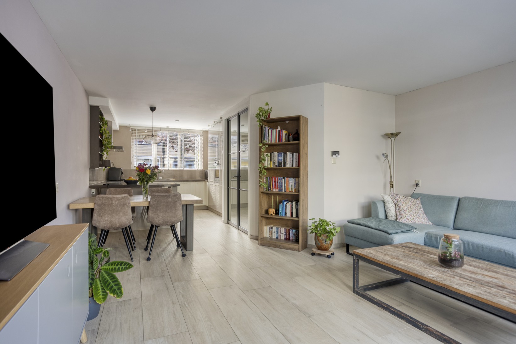 Tussenwoning te koop: Kinrooistraat 43, Amsterdam