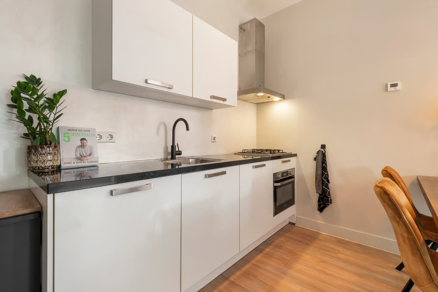 Studio te koop: Laan van Vlaanderen 141C13, Amsterdam