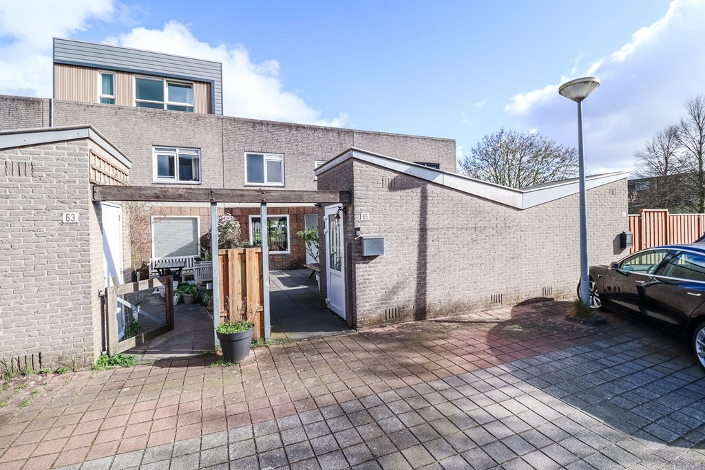 Tussenwoning te huur: Kortrijk 65, Amsterdam