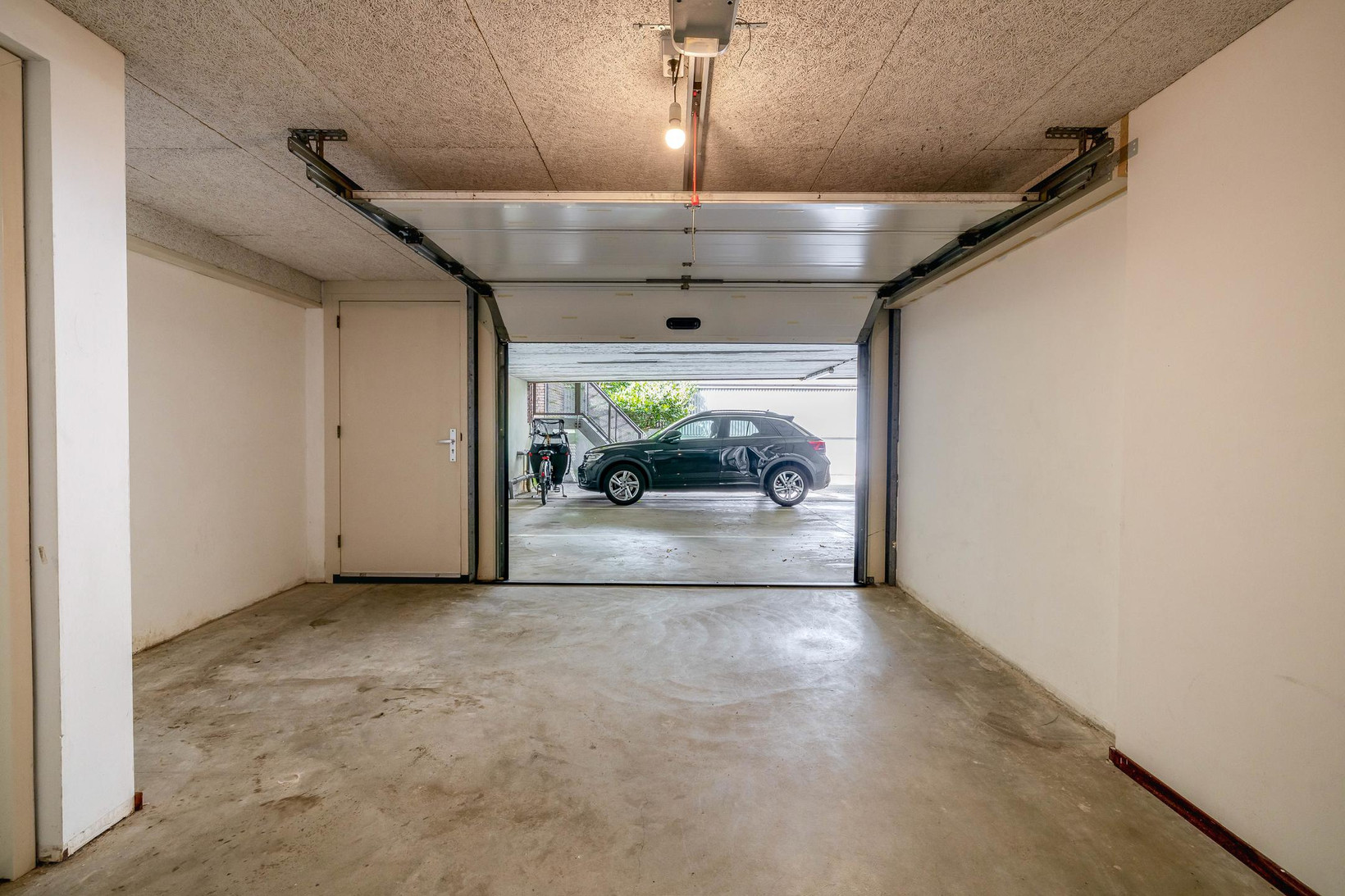 Hoekwoning te koop: Albardagracht 110, Amsterdam