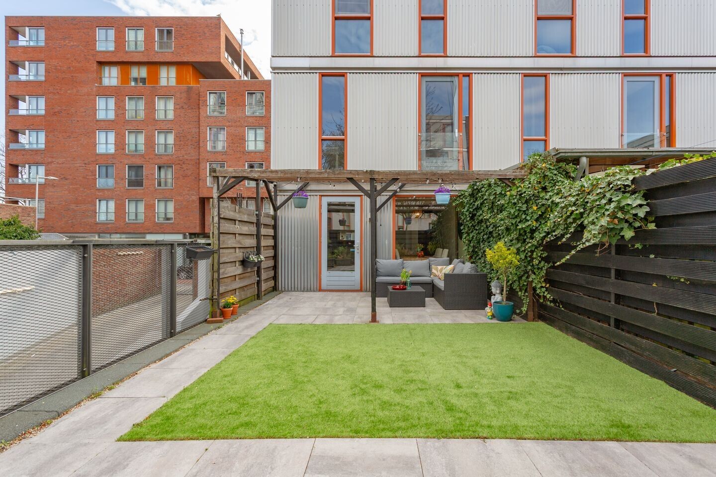 Hoekwoning te koop: Pieter van der Werfstraat 128, Amsterdam