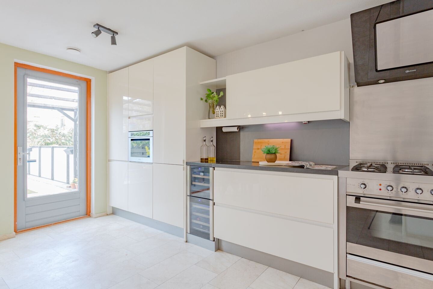 Hoekwoning te koop: Pieter van der Werfstraat 128, Amsterdam