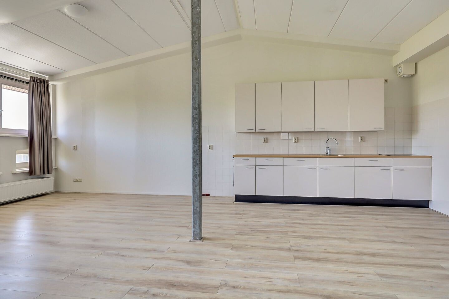 Appartement te koop: Aalbersestraat 242G, Amsterdam