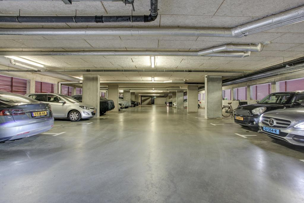 Appartement te koop: Kerdijkhof 100, Amsterdam
