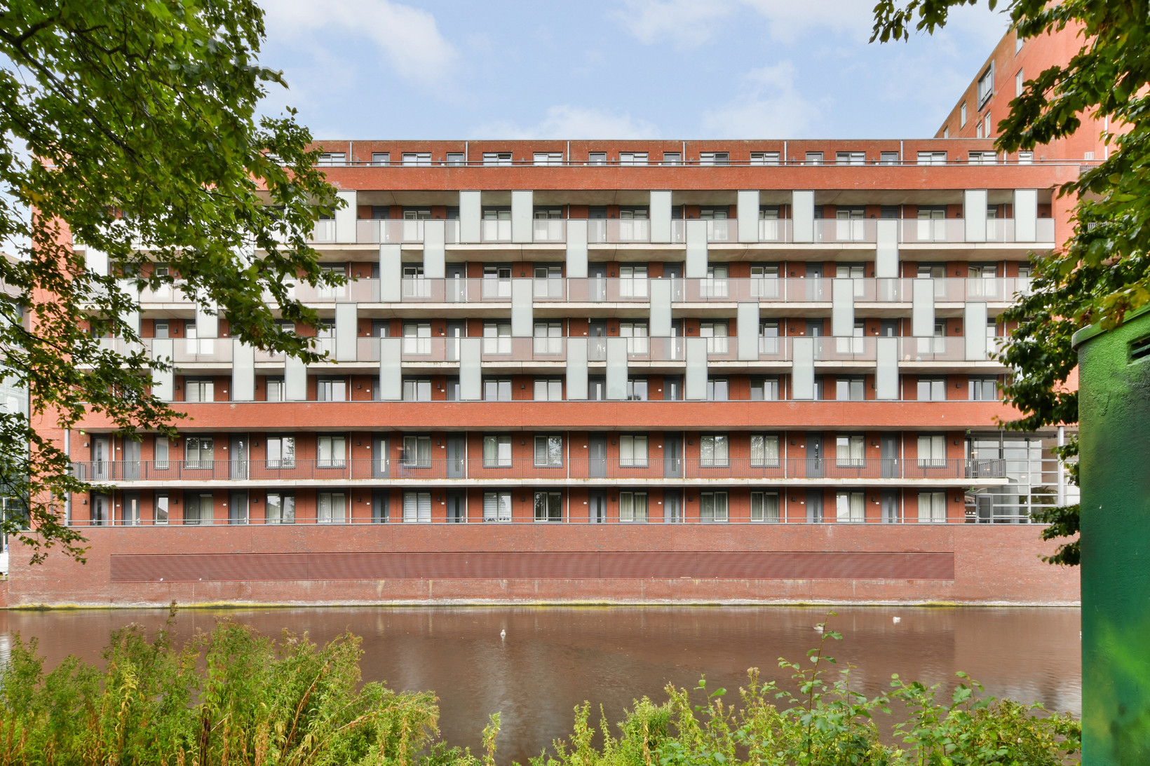 Appartement te koop: Kerdijkhof 100, Amsterdam