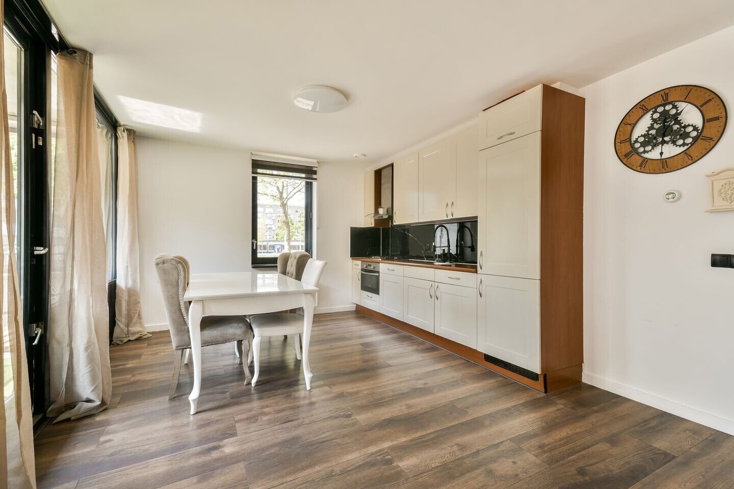 Appartement te koop: Willem Baerdesenstraat 12, Amsterdam