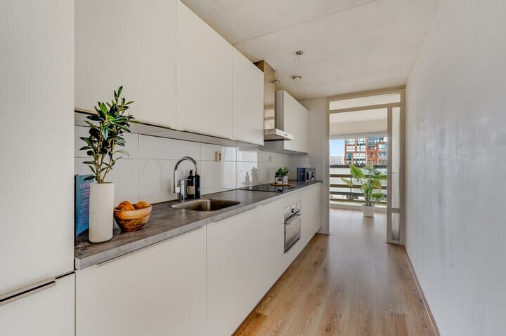 Appartement te koop: Oeverpad 280, Amsterdam