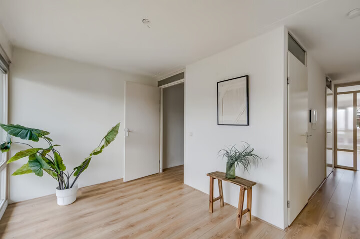 Appartement te koop: Oeverpad 280, Amsterdam