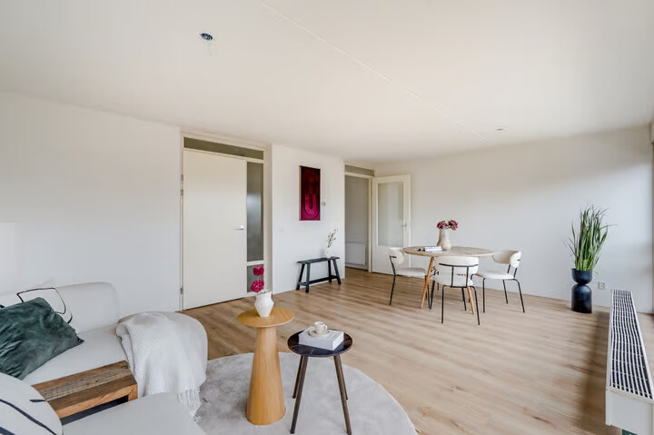 Appartement te koop: Oeverpad 280, Amsterdam
