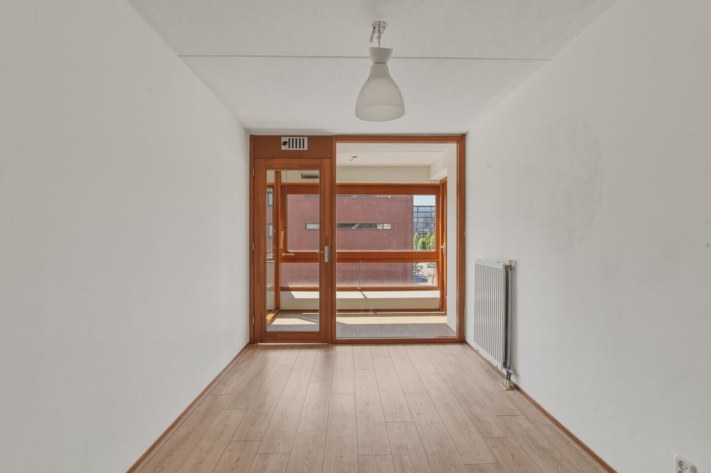 Appartement te koop: Oeverpad 379, Amsterdam