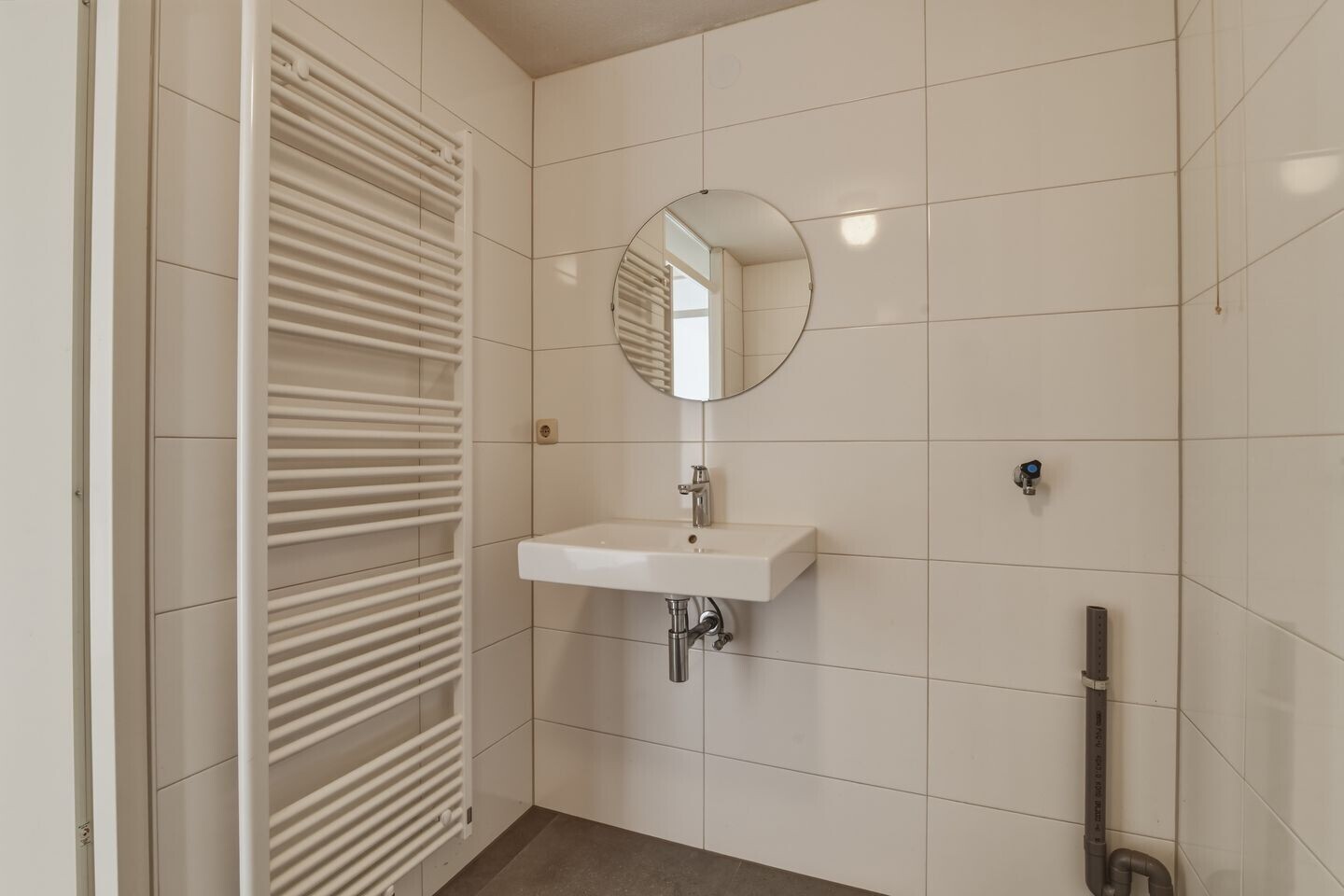 Appartement te koop: Oeverpad 379, Amsterdam