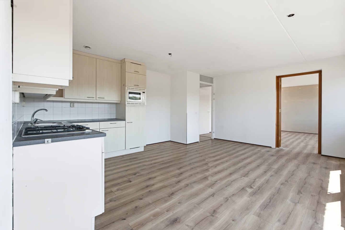 Appartement te koop: Oeverpad 394, Amsterdam
