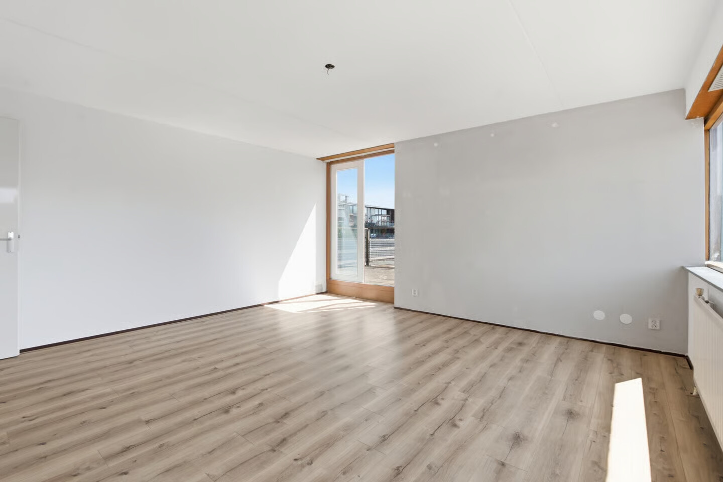 Appartement te koop: Oeverpad 394, Amsterdam