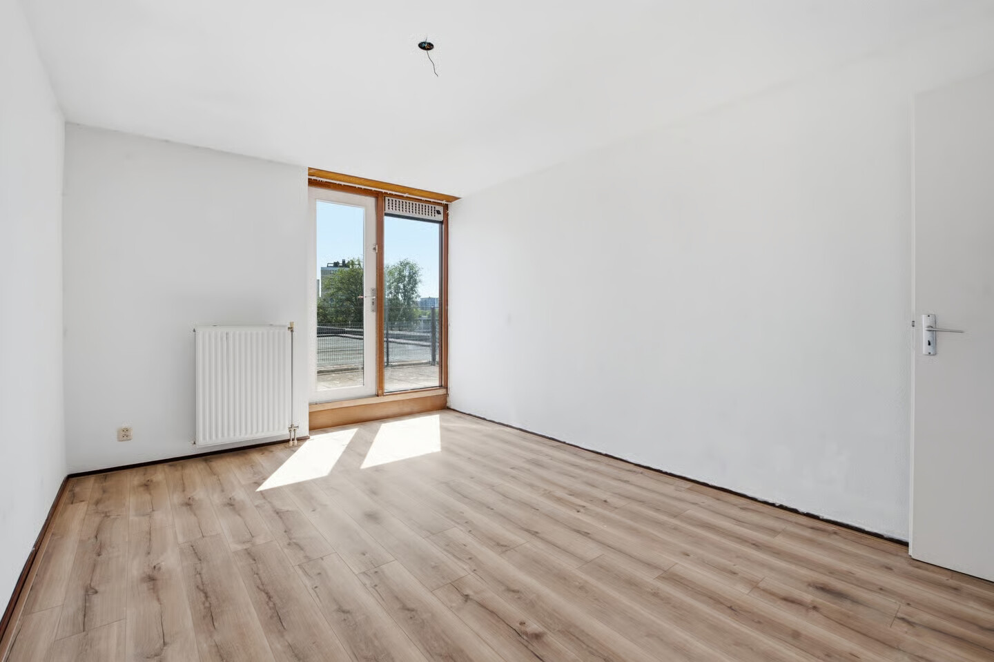 Appartement te koop: Oeverpad 394, Amsterdam