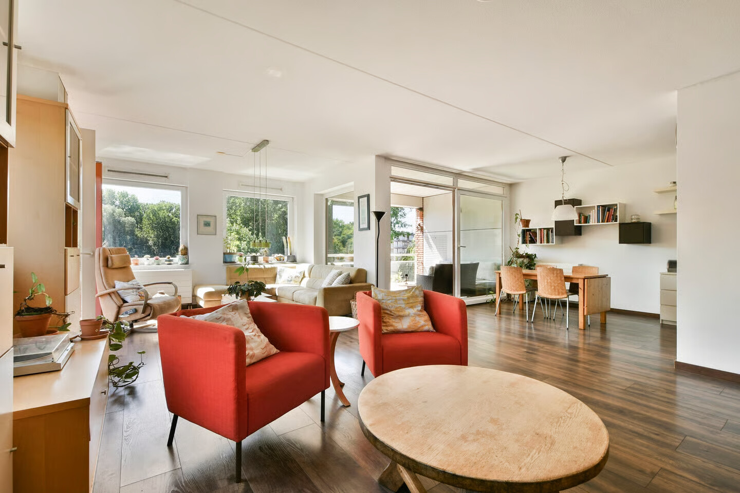 Appartement te koop: President Allendelaan 215, Amsterdam