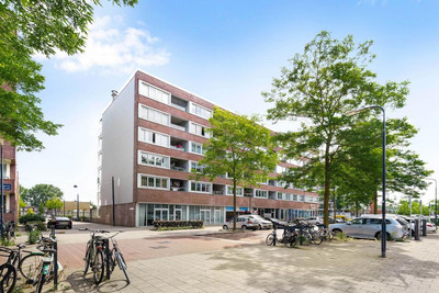Willem Hese. 70
