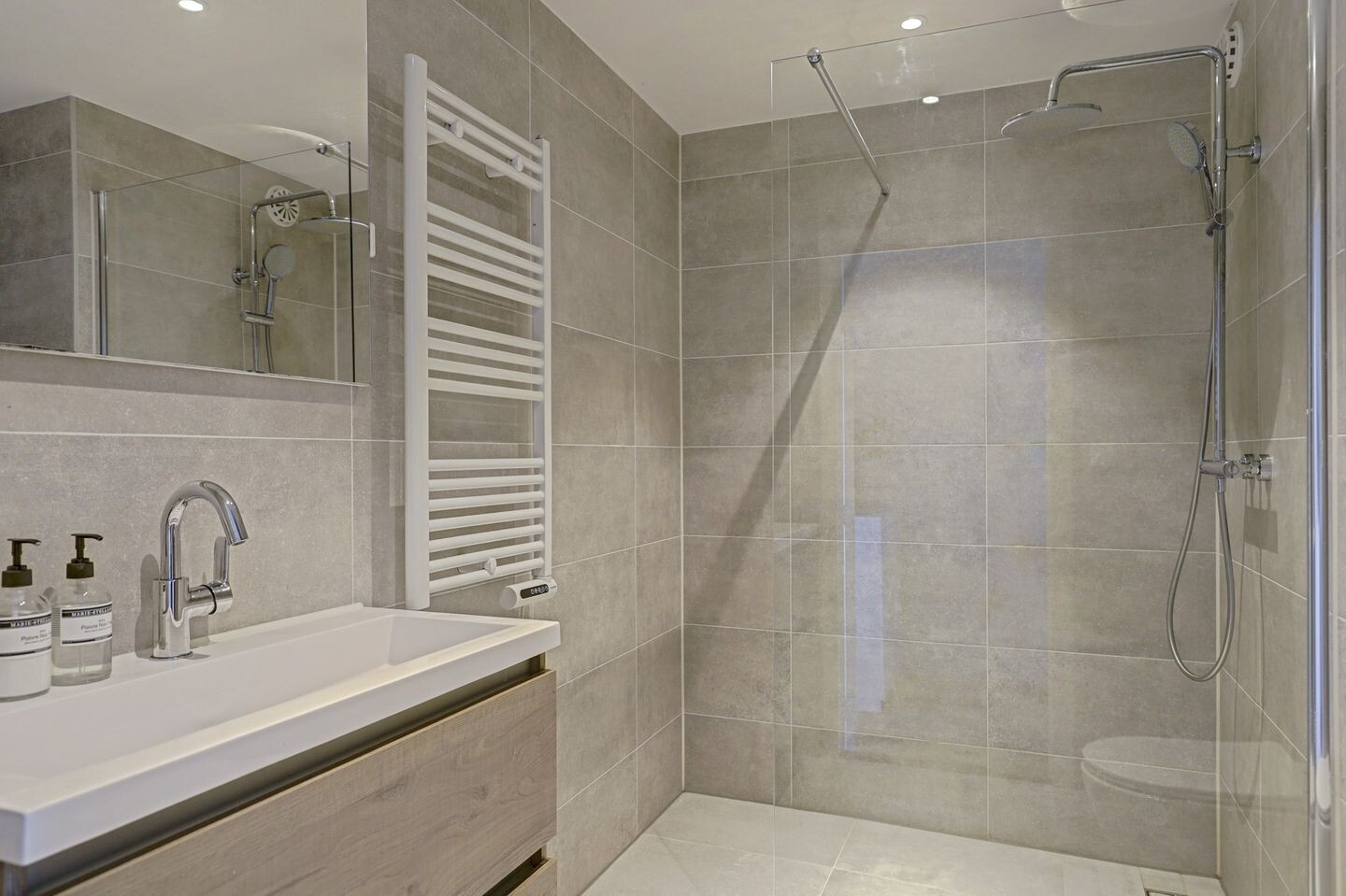 Appartement te koop: Baden Powellweg 97, Amsterdam