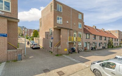 Eduard Hellendoornstraat 15
