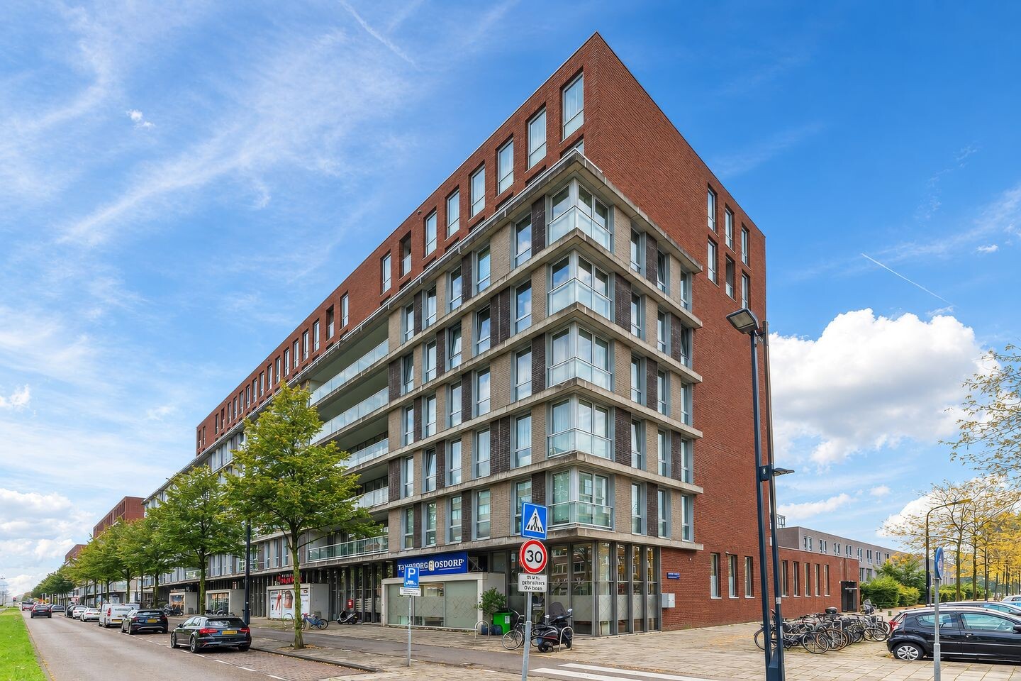 Appartement te koop: Pieter Calandlaan 1061, Amsterdam