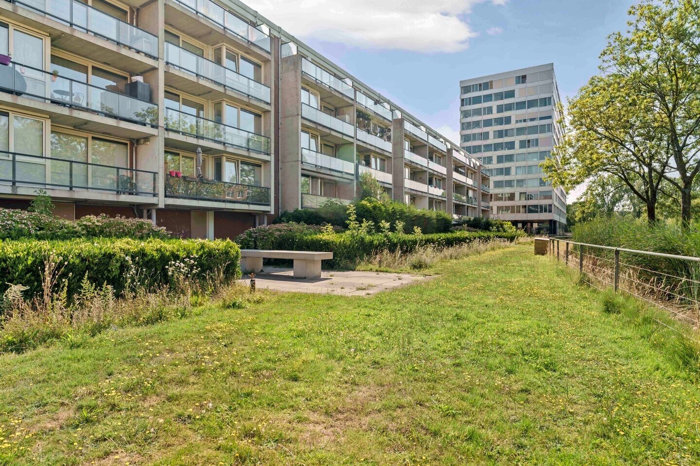 Appartement te koop: Bart Poesiatstraat 102, Amsterdam