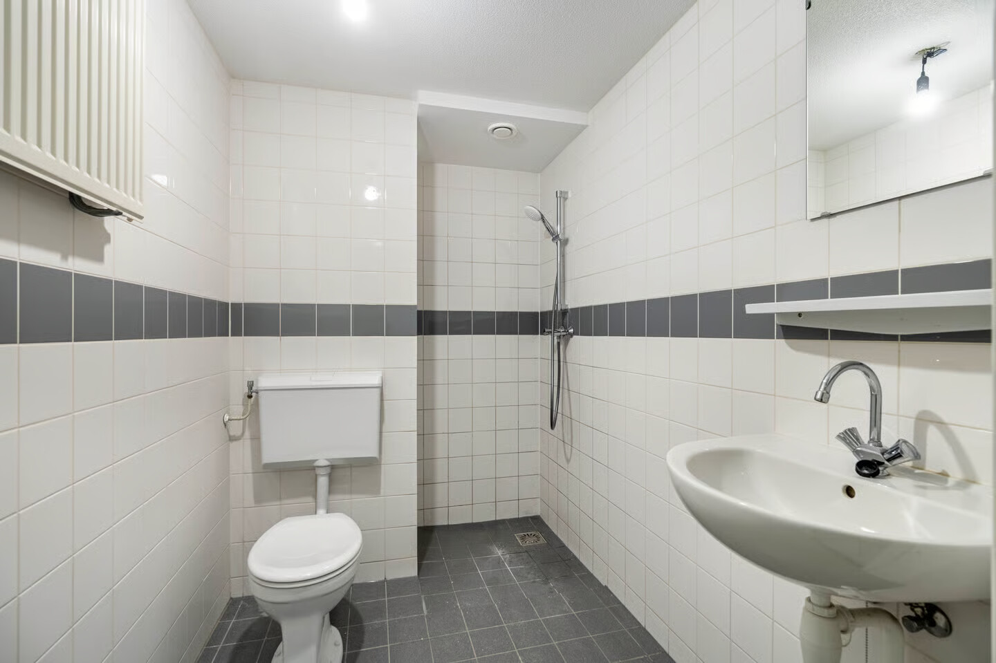 Appartement te koop: Bart Poesiatstraat 102, Amsterdam