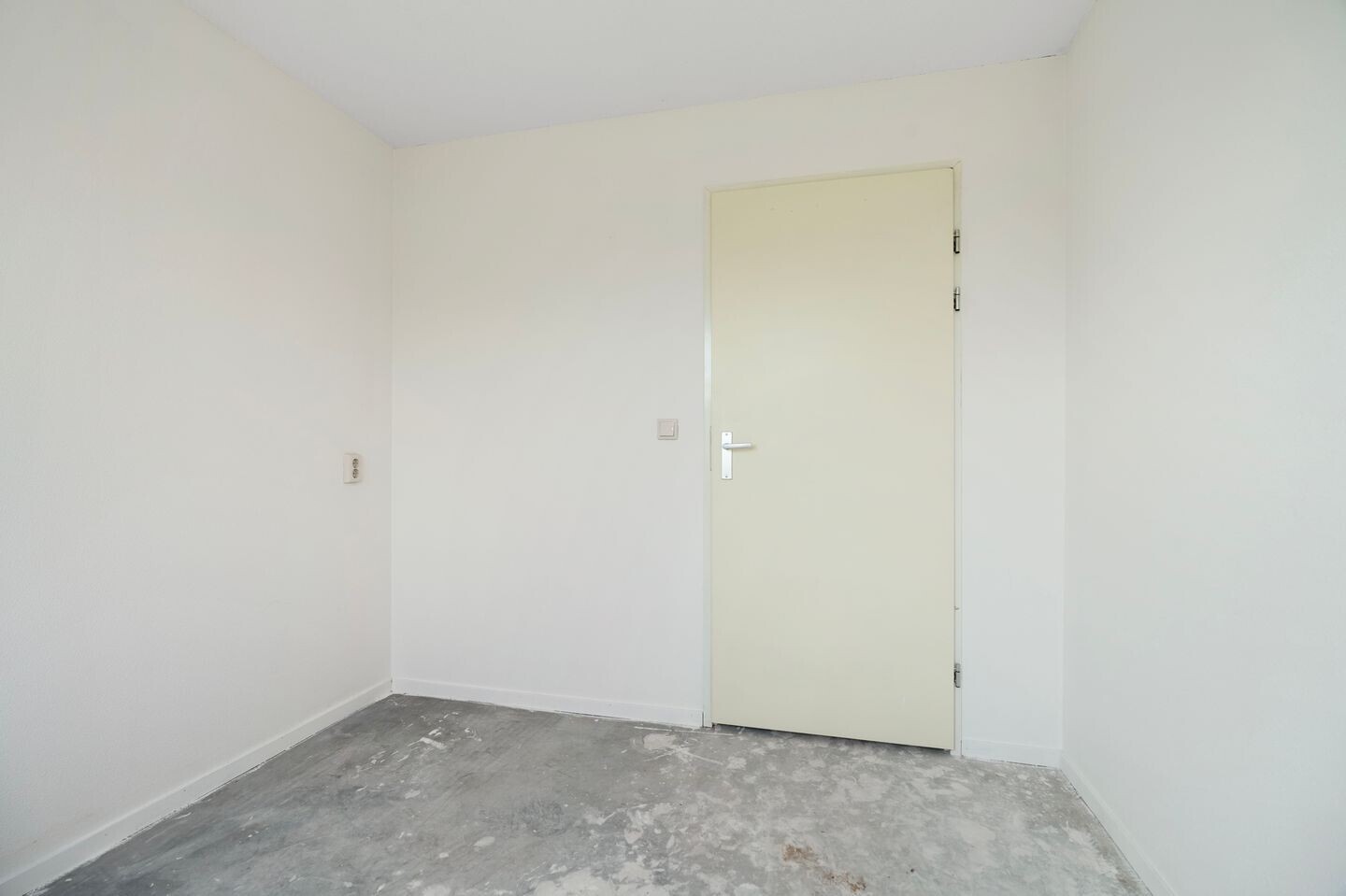 Appartement te koop: Bart Poesiatstraat 128, Amsterdam