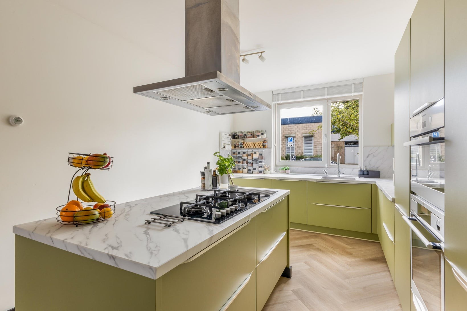 Tussenwoning te koop: Terpstraat 43, Amsterdam