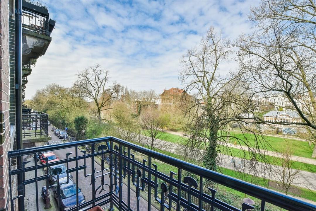Appartement te koop: Vossiusstraat 27-2, Amsterdam