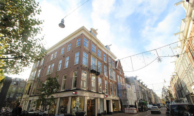 Van de Veld. 6