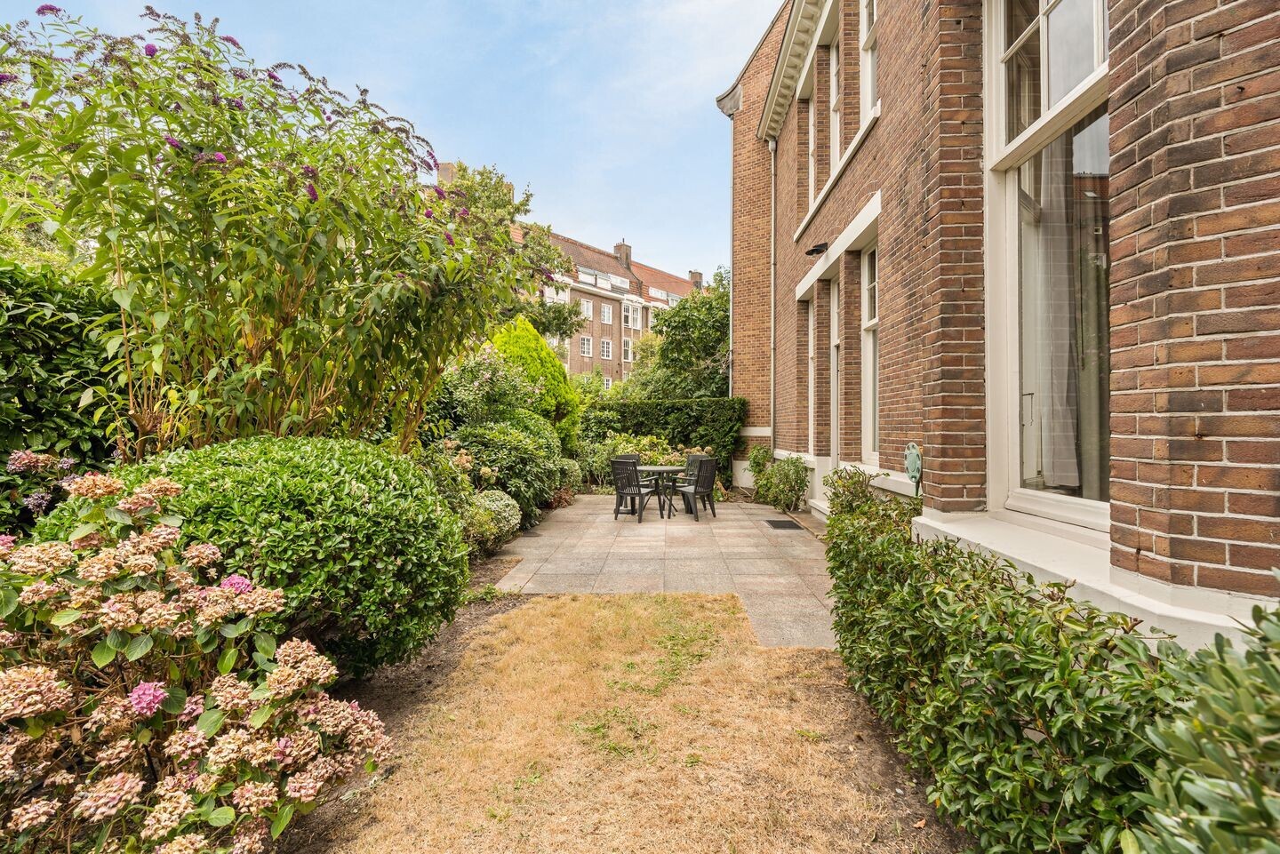 Tussenwoning te koop: Johannes Vermeerstraat 28, Amsterdam