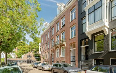 Appartement te koop Van Eeghenlaan 2-2