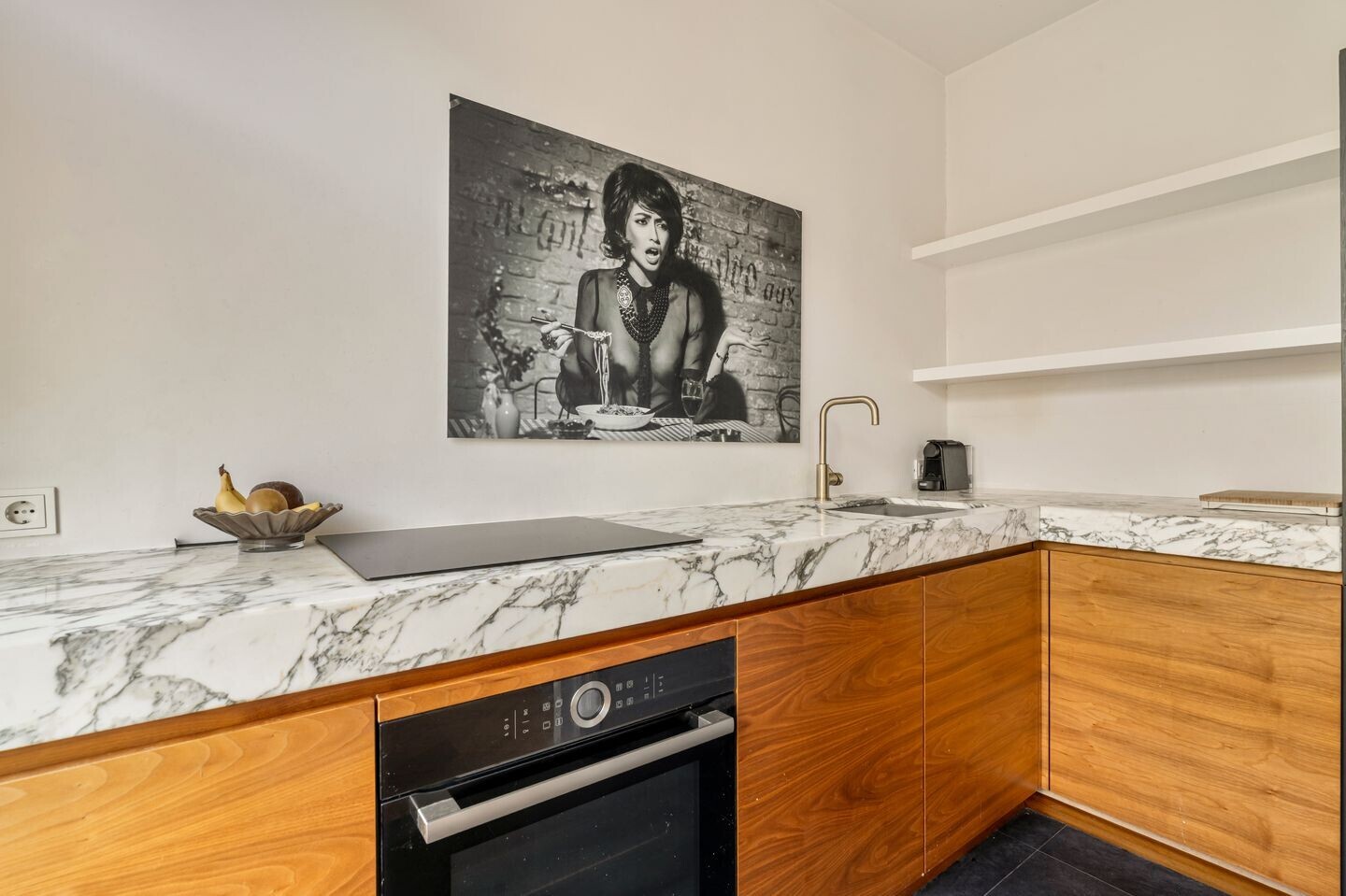 Appartement te koop: Van Eeghenlaan 2-2, Amsterdam