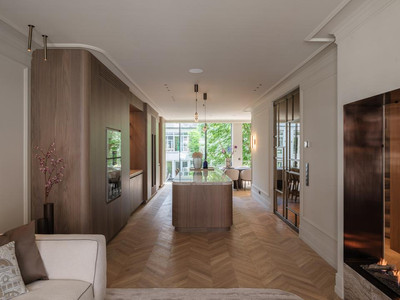 Van Eeghenstraat 21-H