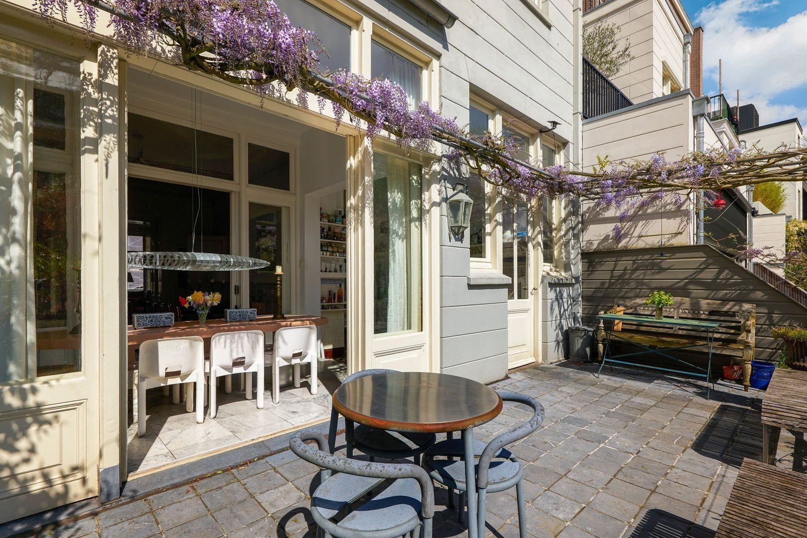 Tussenwoning te koop: Van Eeghenstraat 83, Amsterdam