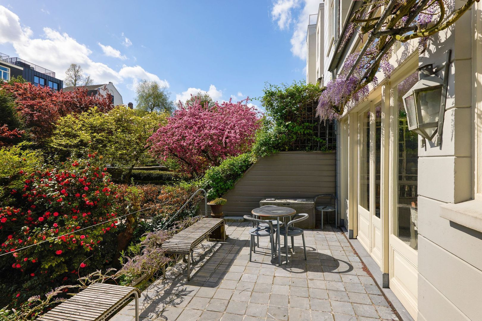 Tussenwoning te koop: Van Eeghenstraat 83, Amsterdam