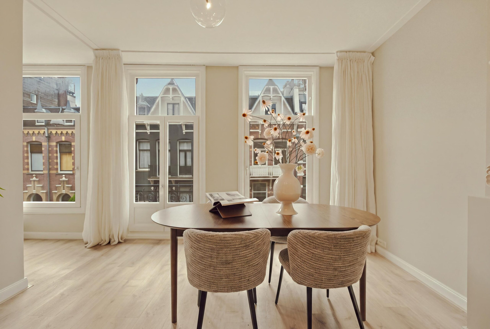 Appartement te koop: Van Eeghenstraat 12-1, Amsterdam