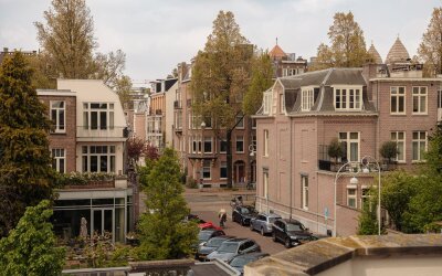 J.J. Viottastraat 1