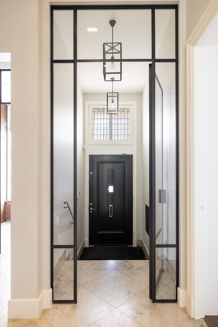 Tussenwoning te koop: J.J. Viottastraat 46, Amsterdam
